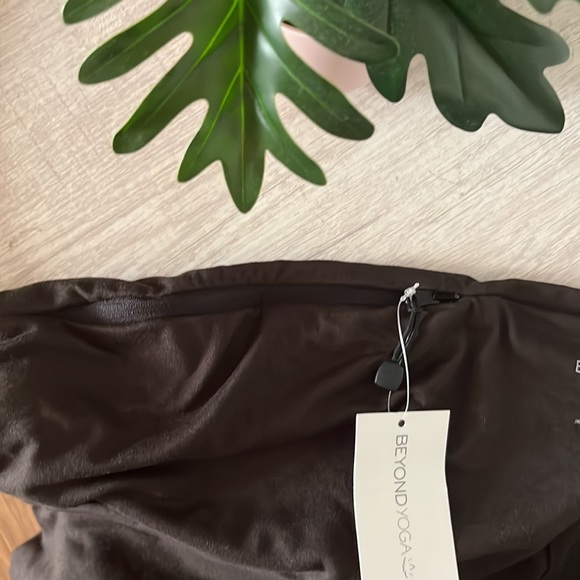 Beyond Yog@ infinity scarf - Picture 7 of 7